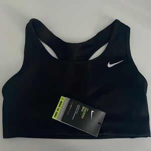 Nike sports bra / top - size M - black